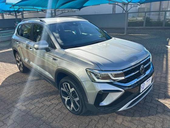 VOLKSWAGEN TAOS 1.4 250 TSI TOTAL FLEX HIGHLINE AUTOMÁTICO